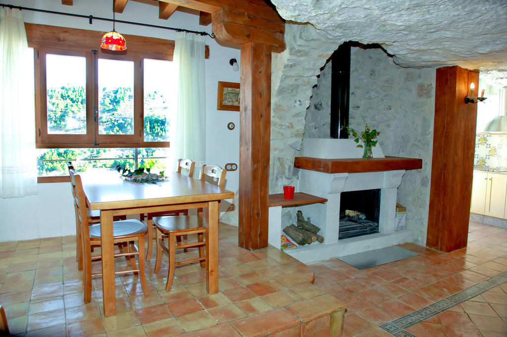 Casa Rural La Bodeguilla Alcala del Jucar Kamer foto